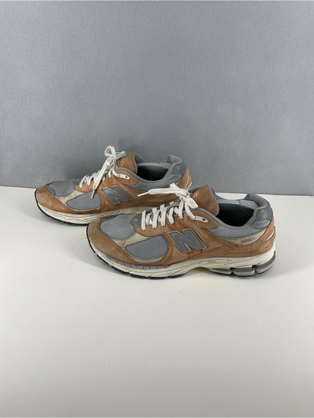 New Balance 2002R Sweet Caramel/Rain Cloud Suede M2002RHM Men’s 12 D
